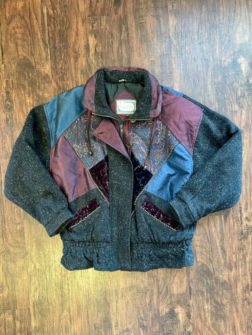 Vintage 1980s Karizma Wool + Velvet Tapestry Patchwork Bomber Ski Snow Jacket M